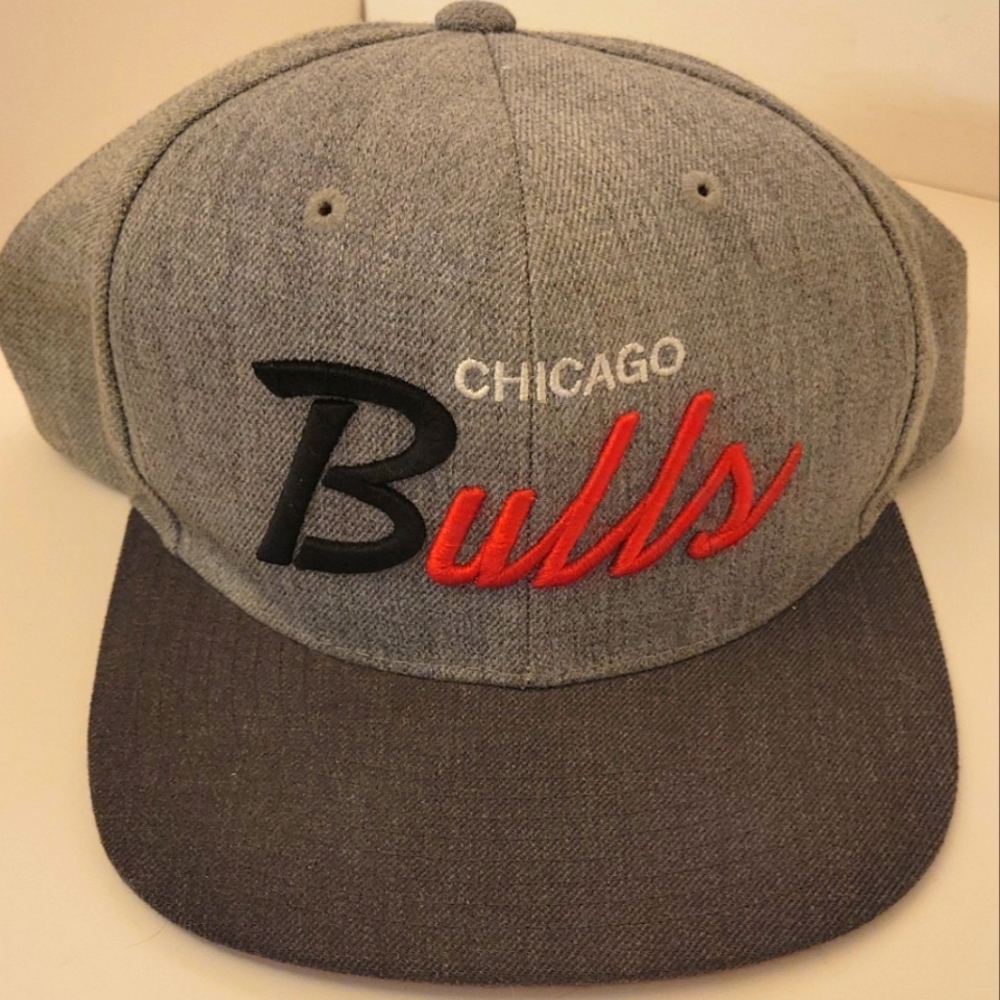 Chicago Bulls Mitchell & Ness Hat Gray Cap Snapback